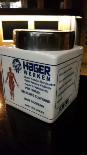 Hager werken embalming powder PINK AND WHITE order now +27 63 480 9853